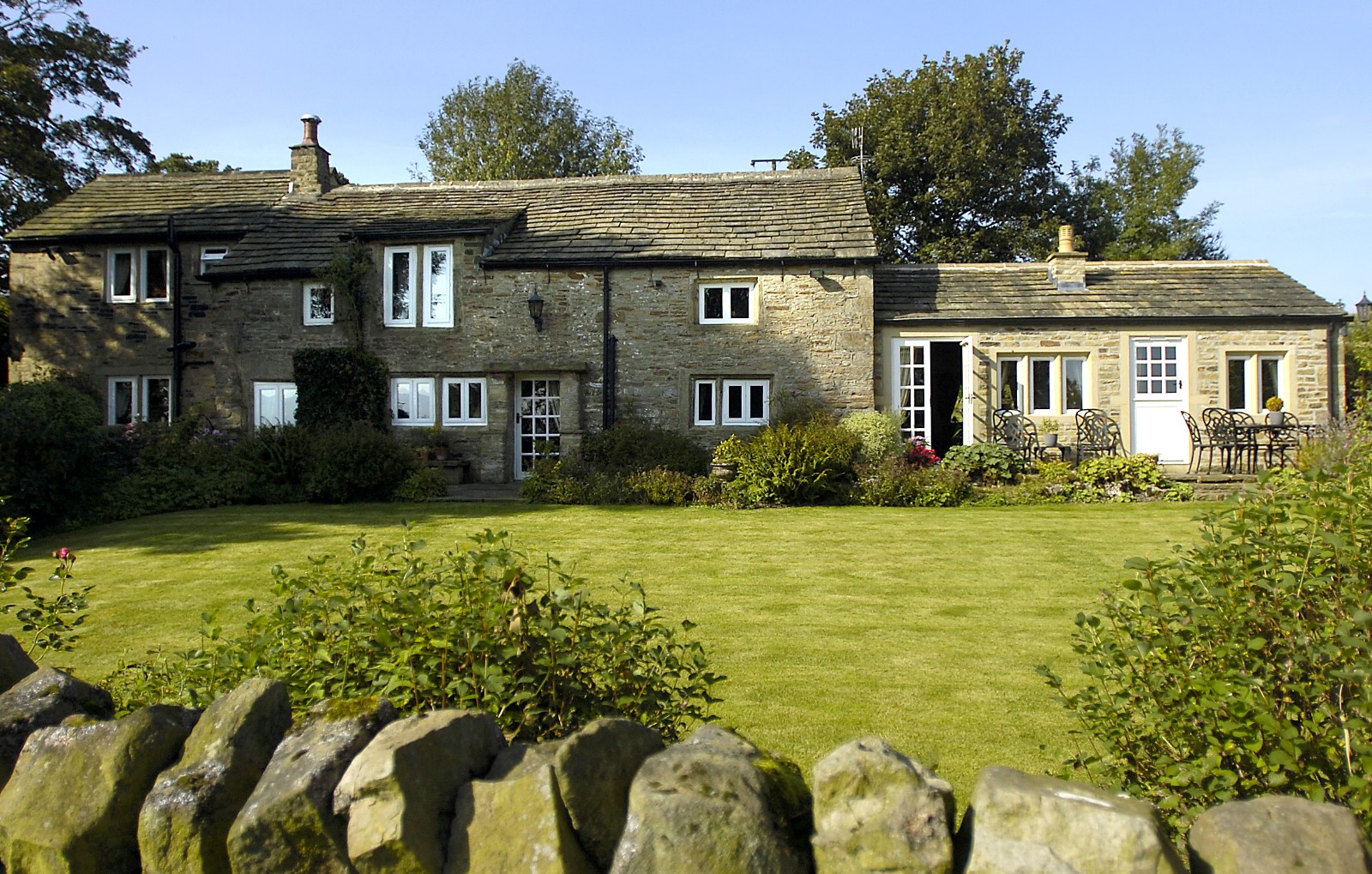 专科生能申请泰国研究生留学吗